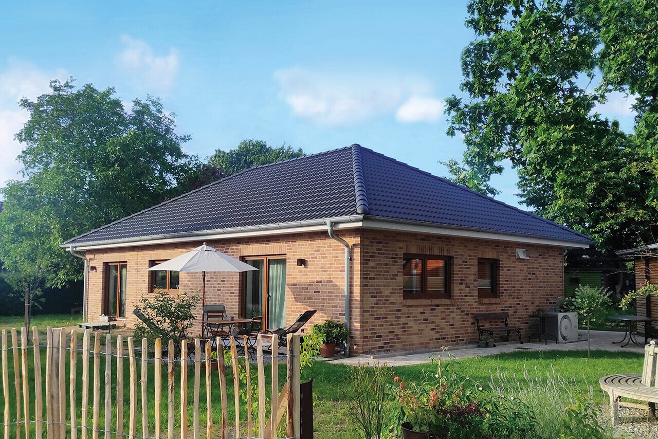 Bungalow oder Stadtvilla: welches Haus passt zu Ihrem Leben?